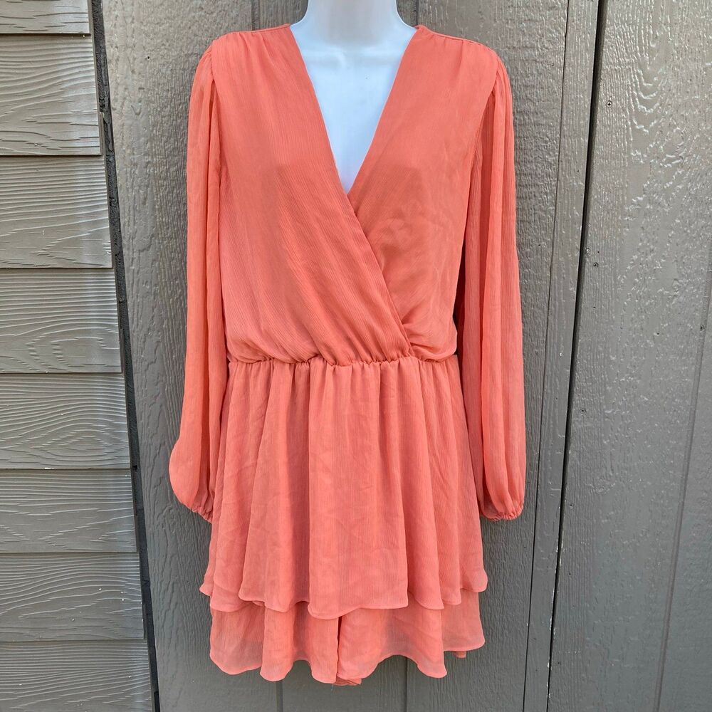 Express women’s size large Tie Waist Ruffle Romper in melon corral color - Picture 2 of 3